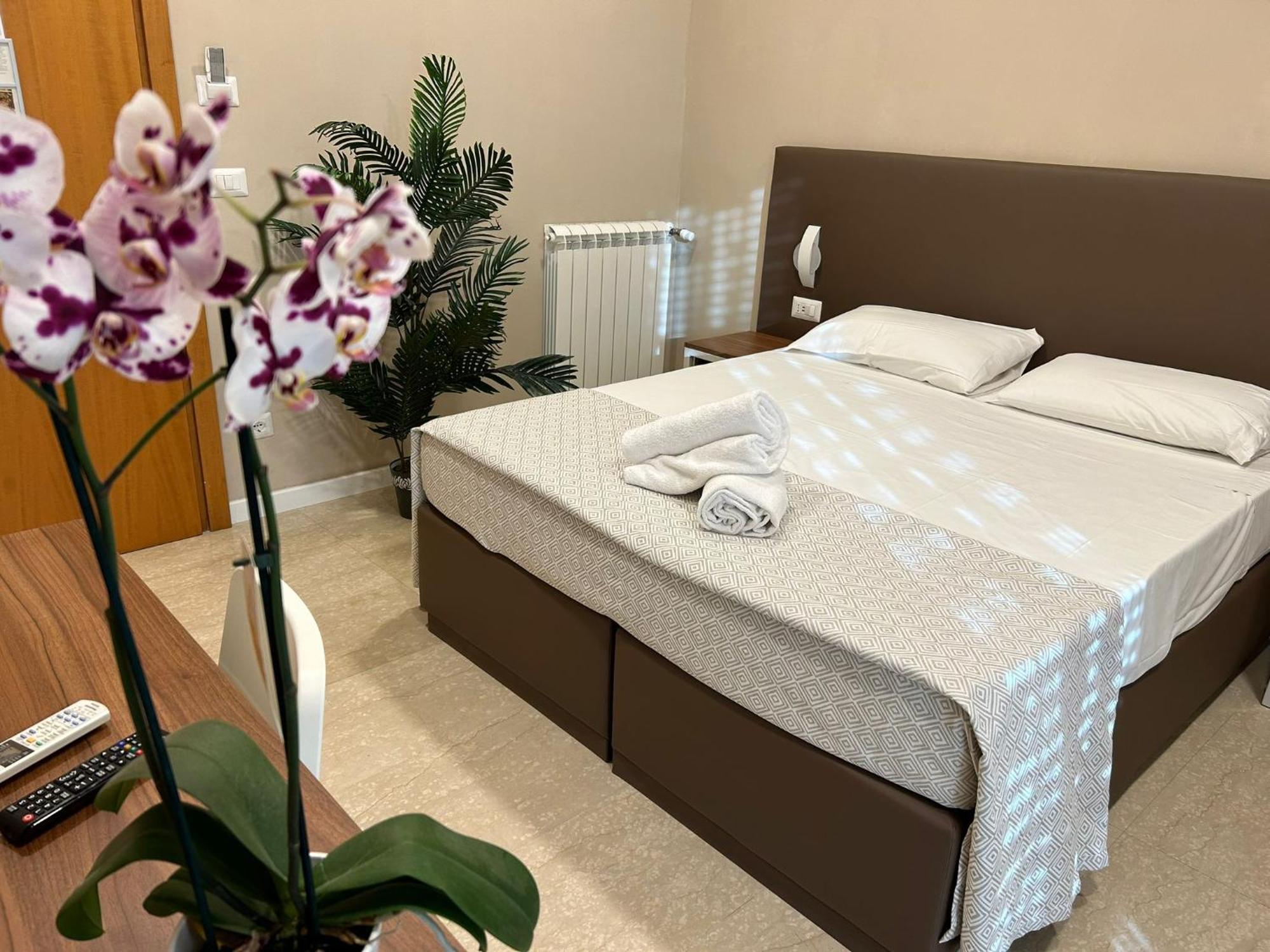 Double or Twin Room Balcony